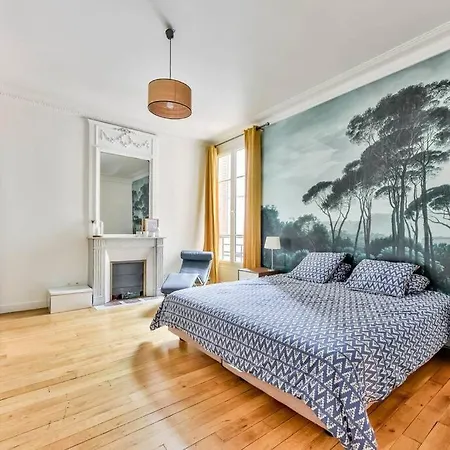 Haussmannian In Passy